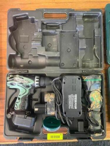 HITACHI DRILL WITH (2) - BATTERIES / CHARGER / FLASHLIGHT / AND CASE