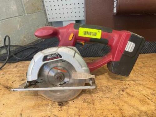5-1/2" CORDLESS CIRCULAR SAW WITH BATTERY