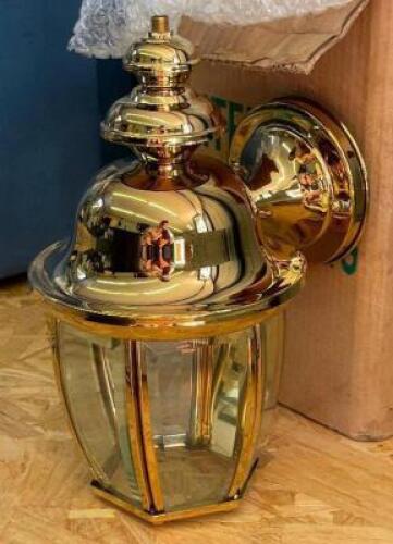 OUTDOOR SCONCE