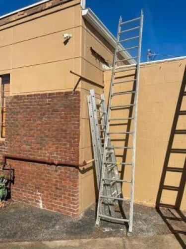 16' LADDER WITH (3) - 8' EXTENSION PIECES