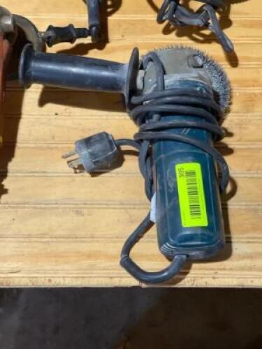 CORDED ANGLE GRINDER