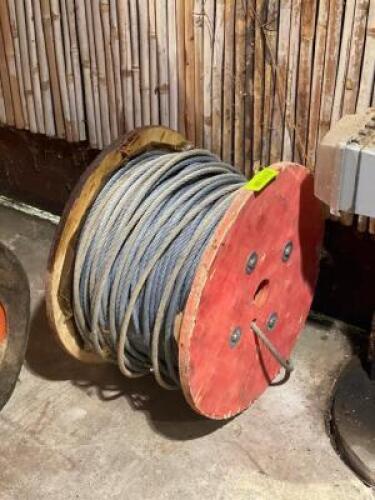 LARGE ROLL OF HEAVY DUTY PULL CABLE
