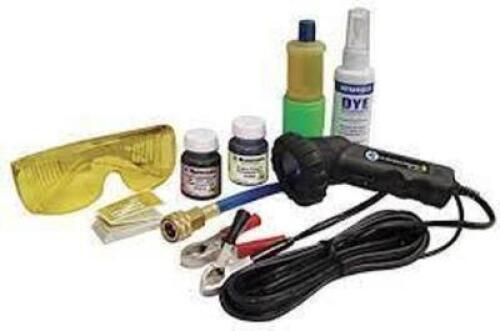 DESCRIPTION: (1) UV LEAK DETECTOR KIT BRAND/MODEL: MASTERCOOL #53351 INFORMATION: BLACK CARRY CASE RETAIL$: $60.07 EA QTY: 1