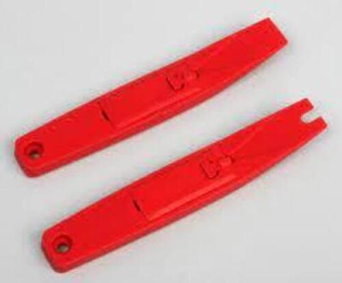 DESCRIPTION: (2) MASTERPRY LED, PRY TOOL BRAND/MODEL: GTE TOOLS INFORMATION: RED RETAIL$: $49.99 TOTAL QTY: 2