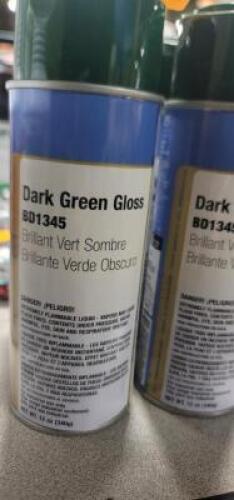 DESCRIPTION: (4) GLOSS SPRAY PAINT BRAND/MODEL: CLASS 3 SOLUTIONS BD1345 INFORMATION: DARK GREEN RETAIL$: $8.48 EA SIZE: 12 OZ QTY: 4