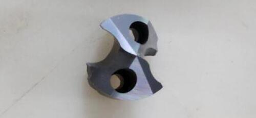 DESCRIPTION: (5) SOLID CARBIDE REPLACEABLE DRILL TIP BRAND/MODEL: SUMITOMO SMDT08594MTL RETAIL$: $ 110.46 EA SIZE: 55/64" QTY: 5