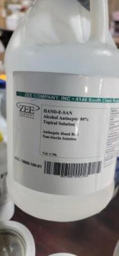 DESCRIPTION: (1) ALCOHOL ANTISEPTIC BRAND/MODEL: TOPICAL SOLUTION HAND RUB INFORMATION: 0.8 RETAIL$: $40.00 EA SIZE: 1 GALLON QTY: 1