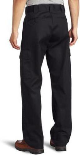 Relaxed Straight-Fit Cargo Work Pant 40" X 32"