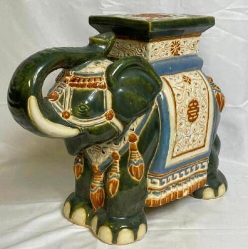 VINTAGE PORCELAIN ELEPHANT GARDEN STOOL / PLANTER STAND