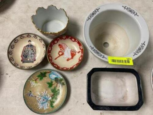 SMALL GROUP OF ASSORTED DISHES AND PLANTERS
