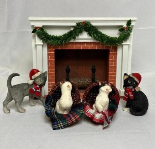 (5) - PC. BYERS CHOICE CHRISTMAS CAT MINIATURE SET