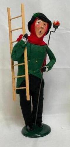 BYERS CHOICE CAROLERS DOLL - LAMPLIGHTER