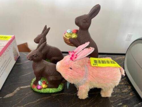 DESCRIPTION: (4) ASSORTED BUNNY DECORATIONS LOCATION: FRONT THIS LOT IS: ONE MONEY QTY: 1