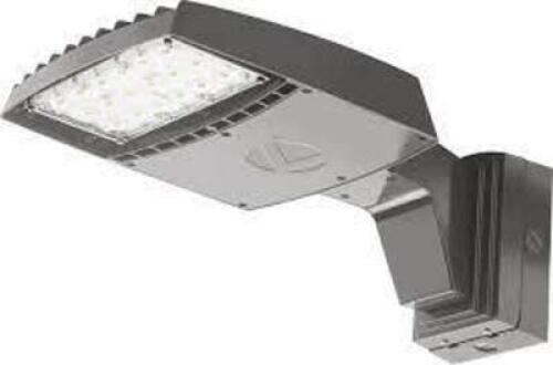 DESCRIPTION: (1) FLOOD LIGHT BRAND/MODEL: RSX1 LED RETAIL$: $468.40 EA SIZE: UP TO 17000 LUMENS QTY: 1