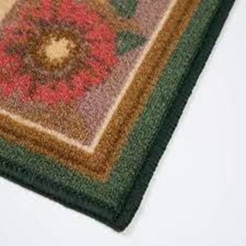 DESCRIPTION: (1) KITCHEN MAT BRAND/MODEL: SLOPPY CHEF INFORMATION: FLOWERS RETAIL$: $12.00 EA SIZE: 20X30 QTY: 1