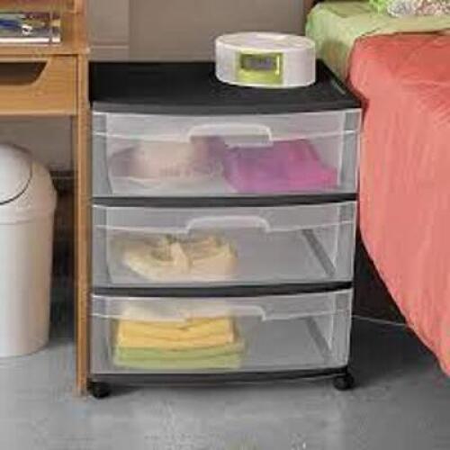 DESCRIPTION: (1) 3 DRAWER CART BRAND/MODEL: STERILITE #2930LAB8 INFORMATION: WHITE RETAIL$: $21.98 EA SIZE: 15X21X25 QTY: 1