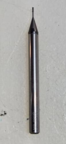 DESCRIPTION: (6) SOLID CARBIDE SQ END MILL BRAND/MODEL: NIAGARA 5458645 RETAIL$: $ 26.50 EA SIZE: .020" DIA 1/8" SD .060 LOC QTY: 6