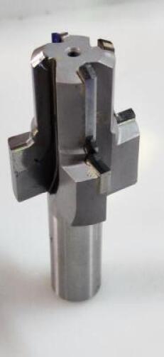 DESCRIPTION: (1)PORTING TOOL BRAND/MODEL: MSC 00274282 RETAIL$: 271.16 SIZE: 1.665" SPOTFACE DIA 3/4" TUBE OD QTY: 1