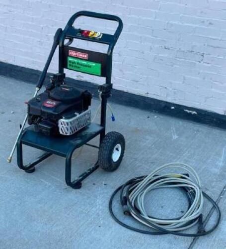 CRAFTSMAN HIGH PRESSURE 2400 PSI PRESSURE WASHER WITH ATTACHMENTS AND HOSES