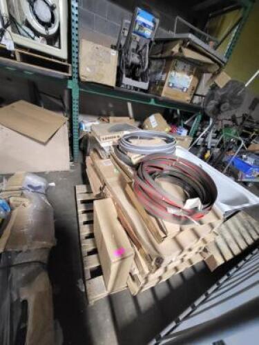DESCRIPTION: (1) PALLET OF MISC. SAW BLADES BRAND/MODEL: MANY QTY: 1
