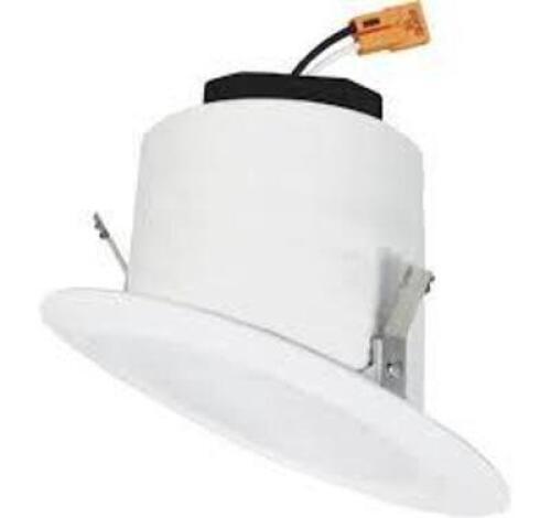 DESCRIPTION: (1) SLOPED CEILING LED INSERT BRAND/MODEL: ELCO LIGHTING # EL425CT5W RETAIL$: $54.50 EA SIZE: 4" QTY: 1