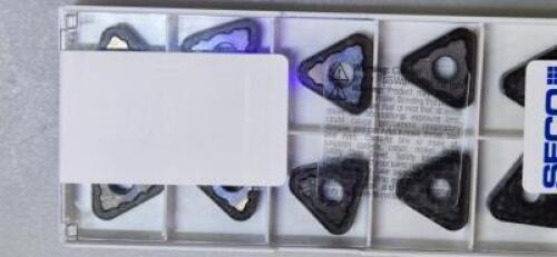DESCRIPTION: (20) SOLID CARBIDE MILLING INSERTS BRAND/MODEL: SECO TNMG220432-MR7 .TP1500 RETAIL$: $ 26.72 PER INSERT QTY: 20