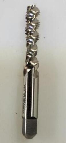 DESCRIPTION: (2) VANADIUM HSS BOTTOMING HAND TAPS BRAND/MODEL: KENNAMETAL 4131075 RETAIL$: $3.52 E SIZE: 5/16"-18 NC QTY: 2
