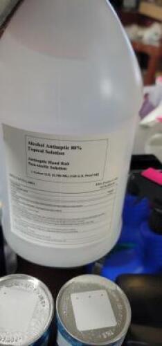DESCRIPTION: (1) ALCOHOL ANTISEPTIC BRAND/MODEL: TOPICAL SOLUTION HAND RUB INFORMATION: 0.8 RETAIL$: $40.00 EA SIZE: 1 GALLON QTY: 1