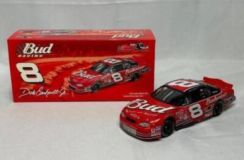 DALE EARNHARDT JR. #8 BUDWEISER 2002 MONTE CARLO 1:24 SCALE AUTHENTIC STOCK CAR