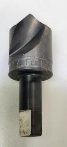 DESCRIPTION: (2) 90 DEG HSS UNIFLUTE COUNTERSINK BRAND/MODEL: M.A.FORD 61100003T RETAIL$: 62.4 SIZE: 1" QTY: 2