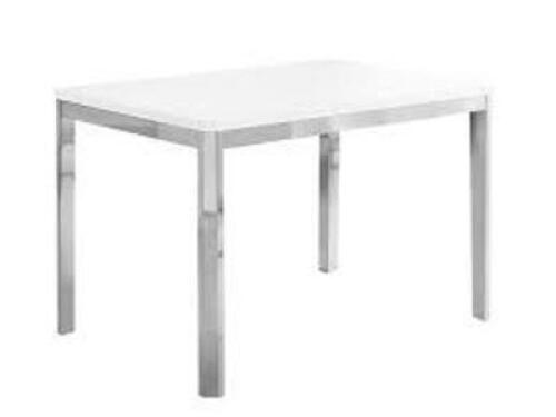 (1) DINING TABLE