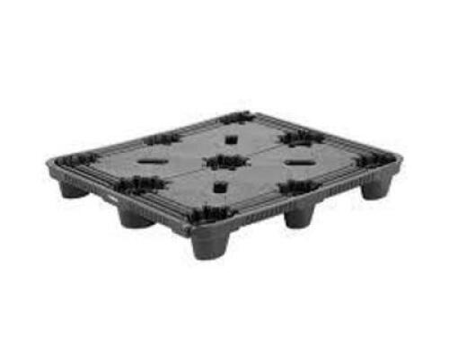 DESCRIPTION: (2) PLASTIC PALLETS BRAND/MODEL: TRIENDA #6116834 INFORMATION: BLACK AND ORANGE RETAIL$: $95.00 EA SIZE: 40" X 48" QTY: 2