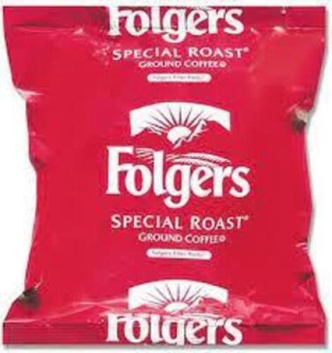 DESCRIPTION: (2) CASE OF (40) PACKS OF CLASSIC ROAST MEDIUM COFFEE BRAND/MODEL: FOLGERS 2550006898 RETAIL$: 44.14 SIZE: 0.8 oz QTY: 2