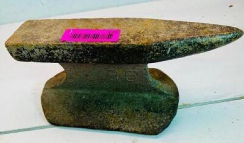 10" X 5" VINTAGE ANVIL