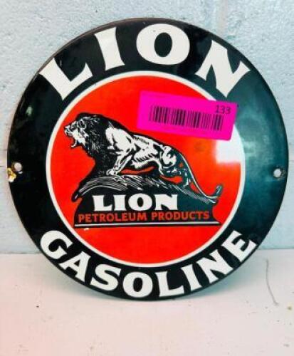 PORCELAIN LION GASOLINE METAL SIGN