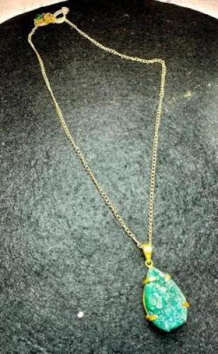 DRUZY CLUSTER PENDANT