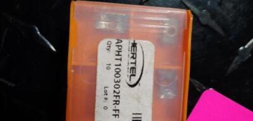 (20) HERTEL MILLING INSERTS