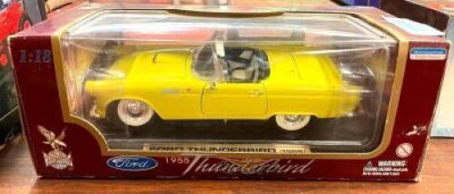 ROAD LEGENDS FORD 1955 THUNDERBIRD MODEL