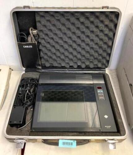 SHARP QA-50 COMPUTUER PROJECTION PANEL