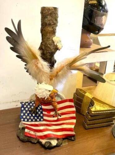 26" AMERICAN BALD EAGLE STATUE