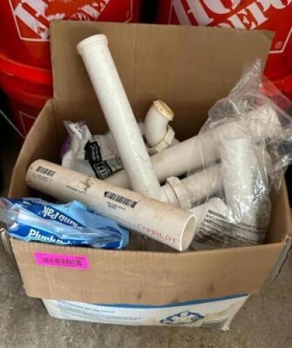 DESCRIPTION: ASSORTED PVC PIPE AS SHOWN LOCATION: GARAGE QTY: 1