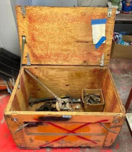 40" WOODEN JOB BOX WITH PIPE THREADING TOOLS INSIDE