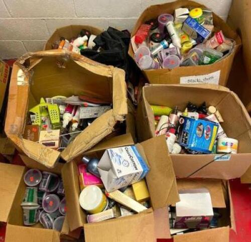 PALLET OF ASSORTED BEAUTY PRODUCTS AS SHOWN