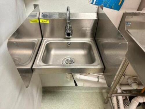 ADVANCE TABCO 7-PS-51 WALL MOUNTED STAINLESS HAND SINK