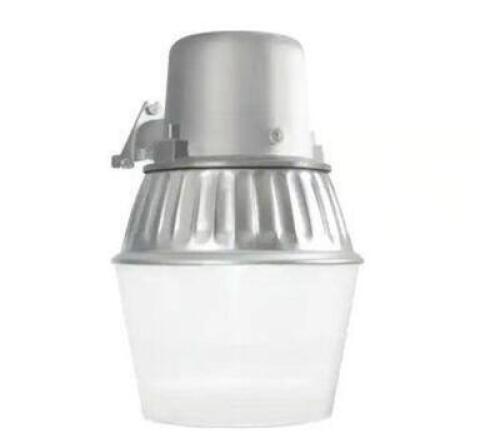 AL 65-WATT EQUIVALENT INTEGRATED LED METALLIC DUSK TO DAWN AREA LIGHT, 5000K