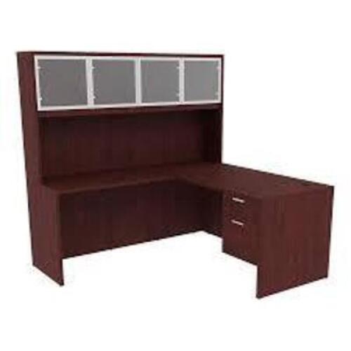 DESCRIPTION: (1) SINGLE PEDESTAL CREDENZA WITH HUTCH WITH CABINETS BRAND/MODEL: HON INFORMATION: CHERRY RETAIL$: $5423.00 TOTAL SIZE: STOCK PHOTO IS J