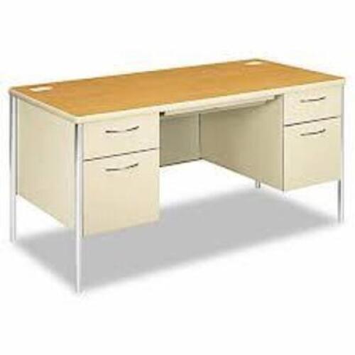 DESCRIPTION: (1) DOUBLE PEDESTAL DESK, MENTOR SERIES BRAND/MODEL: HON INFORMATION: TAN AND LIGHT WOOD TOP RETAIL$: $929.44 EA SIZE: SLIGHT DAMAGE, PHO