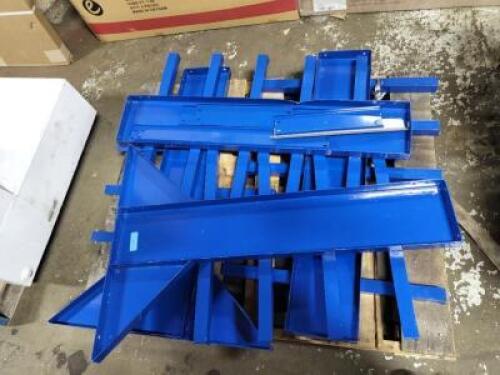 DESCRIPTION: (1) UNASSEMBLED SHELF BRAND/MODEL: MUST COME INSPECT TO MAKE SURE ALL PIECES ARE INCLUDED INFORMATION: BLUE QTY: 1