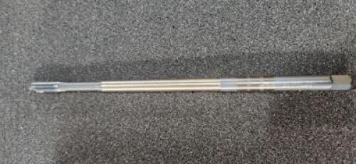 DESCRIPTION: (4) SPIRAL POINT EXTENDED LENGTH PLUG TAP BRAND/MODEL: MSC 50268473 RETAIL$: $14.55 EA SIZE: 1/4-28 QTY: 4