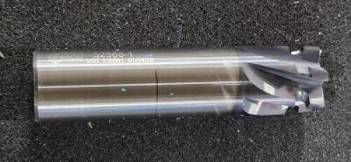 DESCRIPTION: (2) SOLID CARBIDE SQ END MILL BRAND/MODEL: ATS 32388-1 RETAIL$: $ 199.93 EA QTY: 2